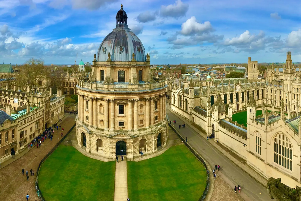 Оксфорд фото